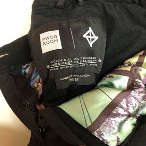 Powder Room Women’s Snowboard Pants